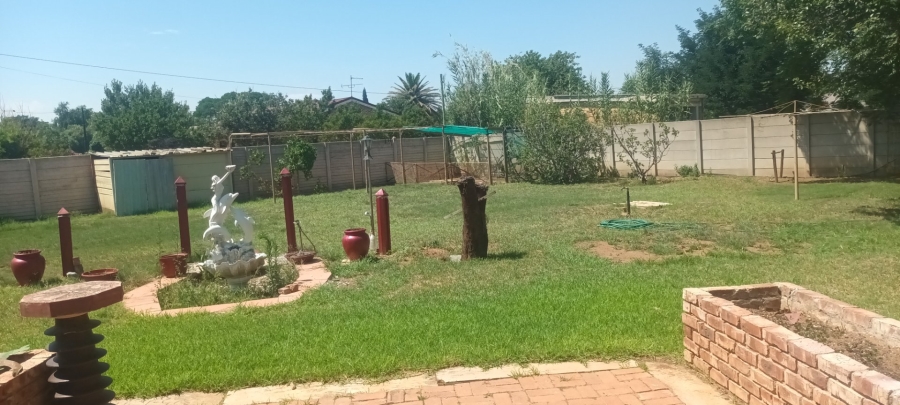 4 Bedroom Property for Sale in Hennenman Free State